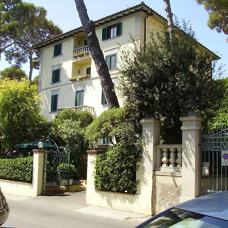 Hotel Leopoldo Castiglioncello Exterior photo