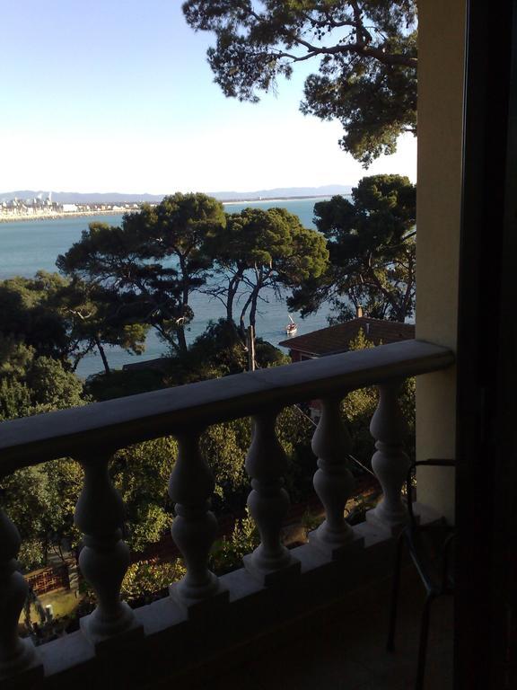 Hotel Leopoldo Castiglioncello Exterior photo
