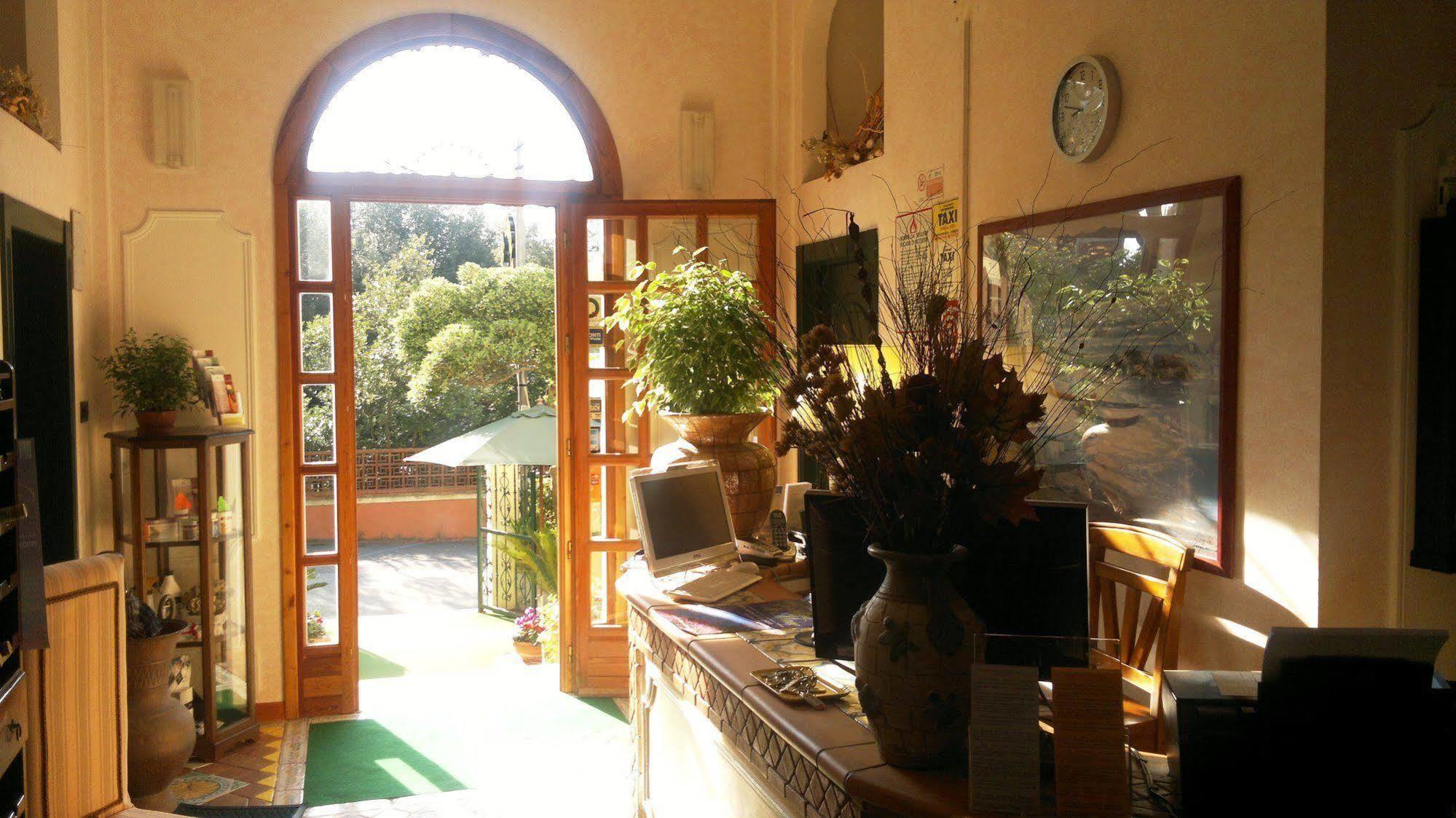 Hotel Leopoldo Castiglioncello Exterior photo